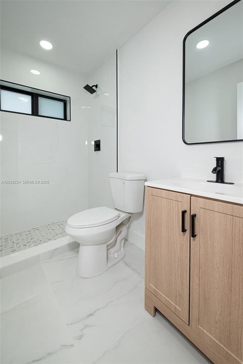 For Sale: $449,000 (4 beds, 2 baths, 1086 Square Feet)