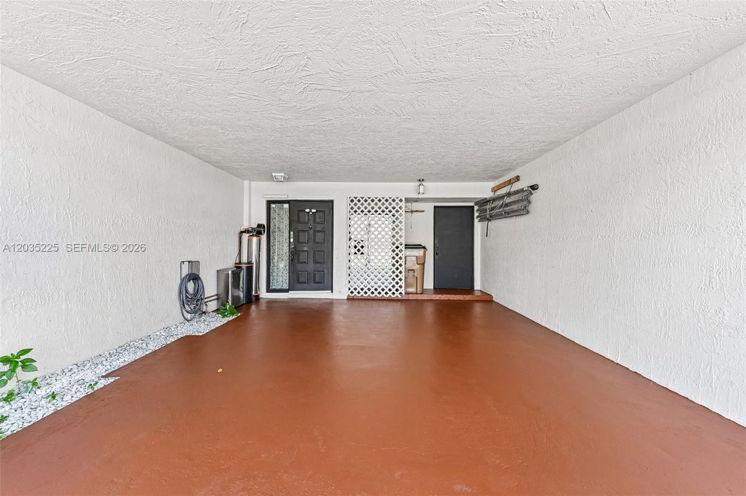 For Sale: $445,000 (2 beds, 2 baths, 1718 Square Feet)