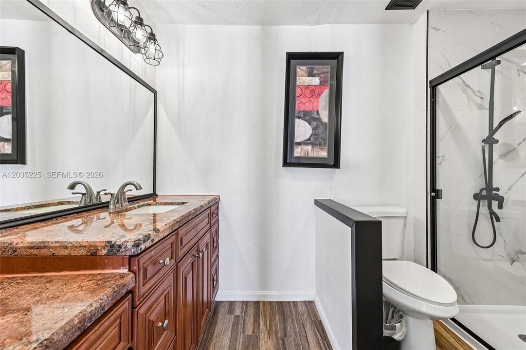 For Sale: $445,000 (2 beds, 2 baths, 1718 Square Feet)