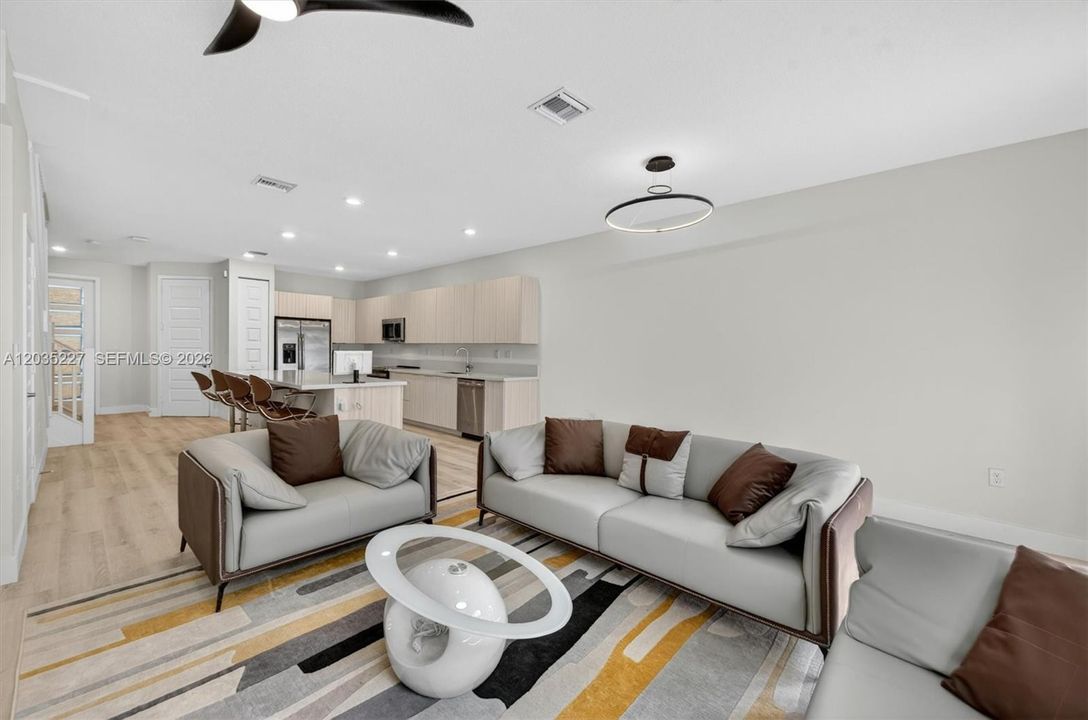 For Sale: $596,789 (3 beds, 2 baths, 1692 Square Feet)