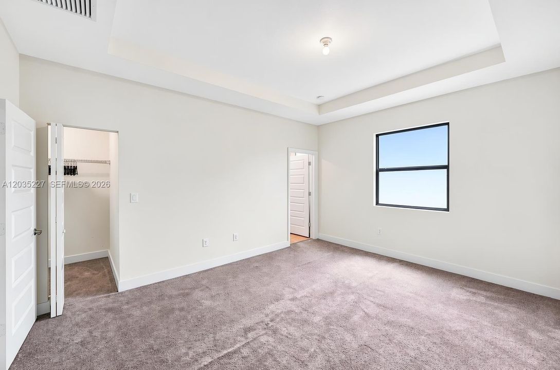 For Sale: $596,789 (3 beds, 2 baths, 1692 Square Feet)