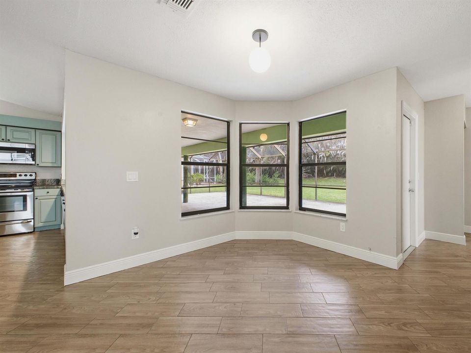 Breakfast Nook