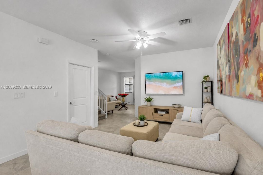 For Sale: $455,000 (3 beds, 2 baths, 1887 Square Feet)