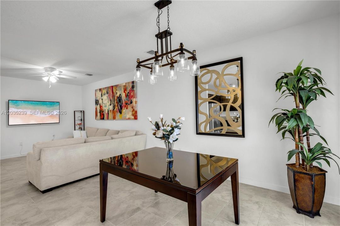 For Sale: $455,000 (3 beds, 2 baths, 1887 Square Feet)