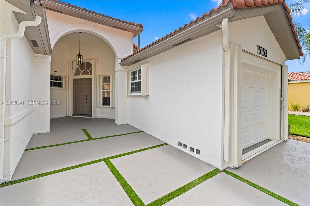 For Sale: $749,800 (3 beds, 2 baths, 1695 Square Feet)