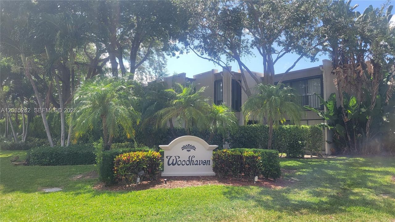 For Sale: $264,899 (2 beds, 2 baths, 1500 Square Feet)