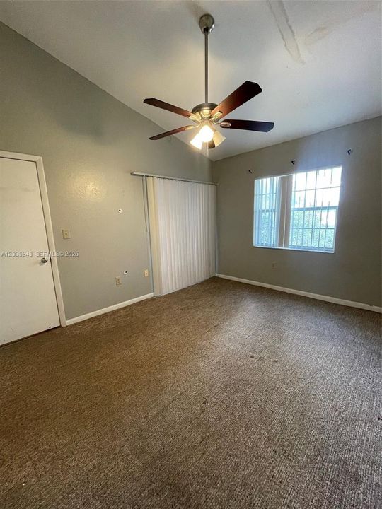 For Rent: $1,745 (1 beds, 1 baths, 786 Square Feet)