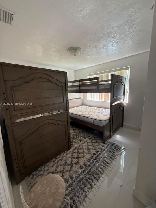 For Rent: $3,500 (2 beds, 2 baths, 1786 Square Feet)