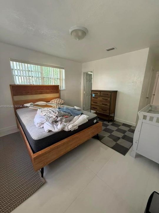 For Rent: $3,500 (2 beds, 2 baths, 1786 Square Feet)