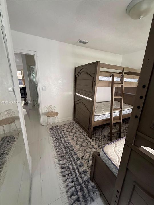 For Rent: $3,500 (2 beds, 2 baths, 1786 Square Feet)