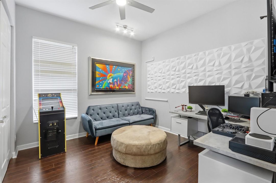 3rd Bedroom/Den