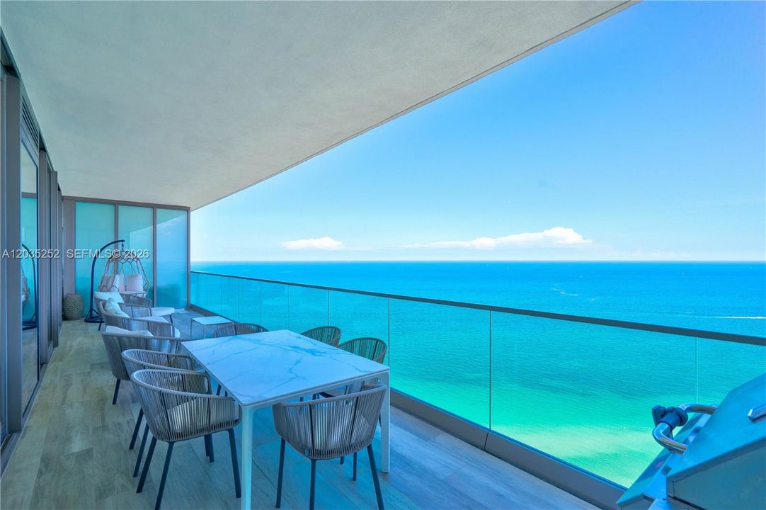 For Sale: $4,500,000 (3 beds, 3 baths, 2271 Square Feet)