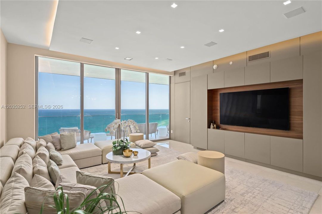 For Sale: $4,500,000 (3 beds, 3 baths, 2271 Square Feet)