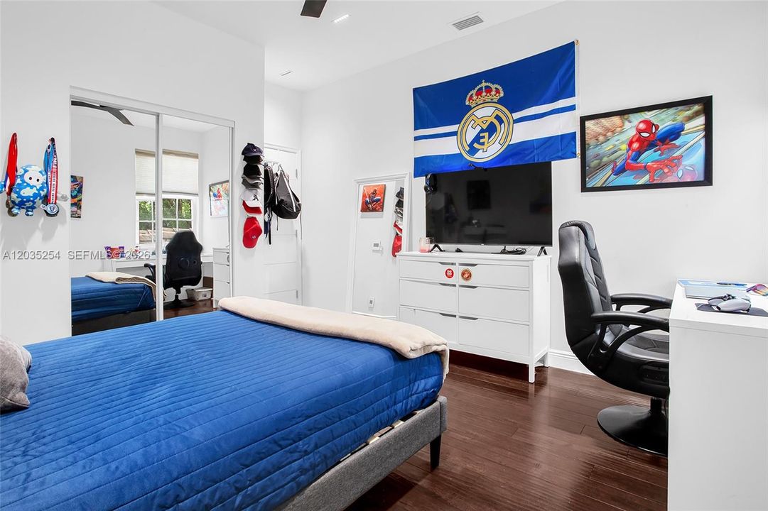 For Sale: $495,000 (3 beds, 2 baths, 1845 Square Feet)