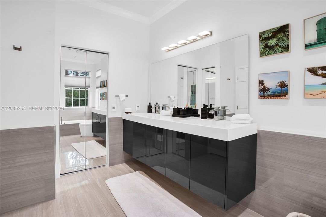 For Sale: $495,000 (3 beds, 2 baths, 1845 Square Feet)