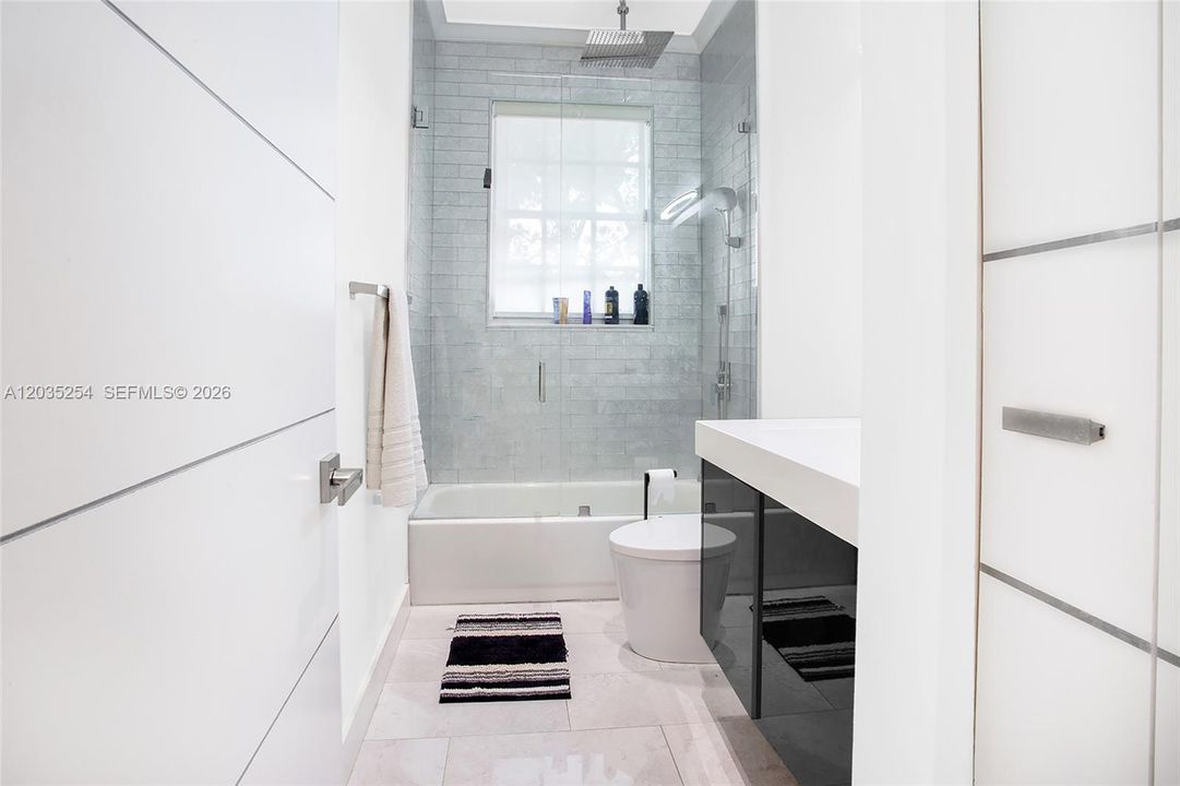 For Sale: $495,000 (3 beds, 2 baths, 1845 Square Feet)