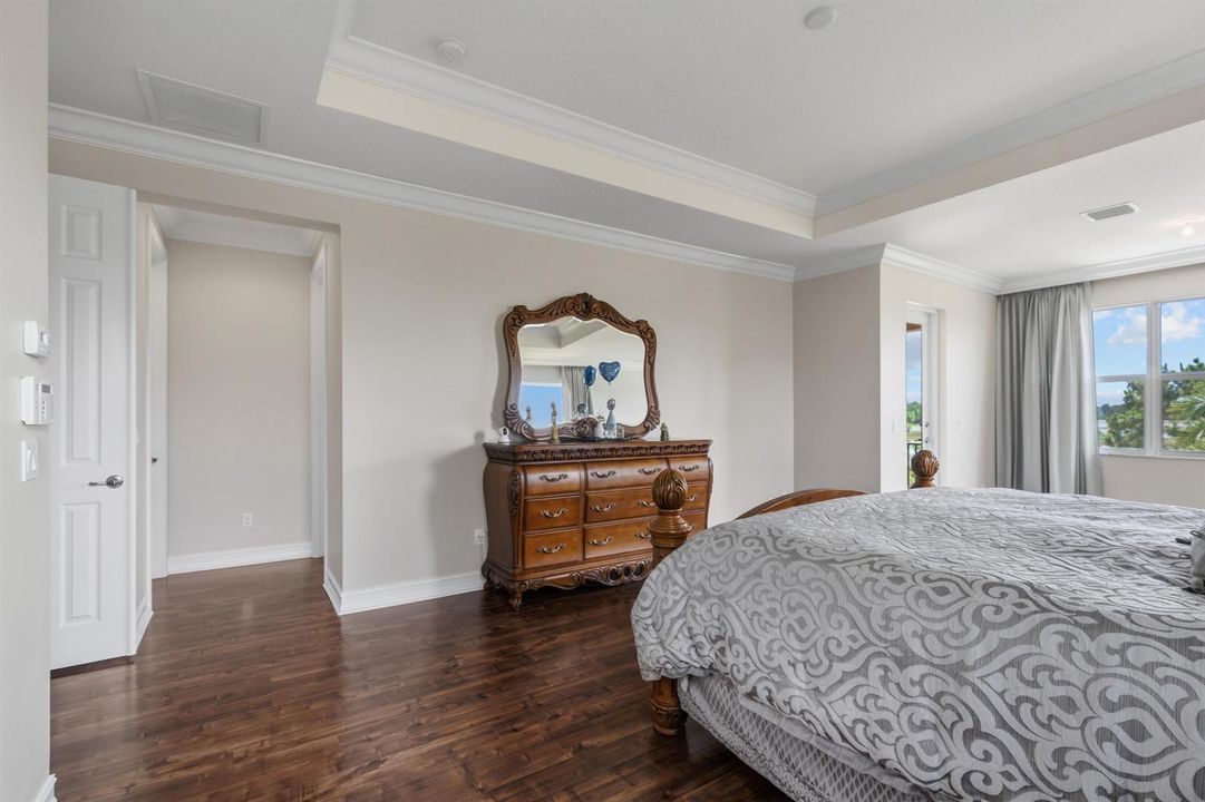 Primary suite