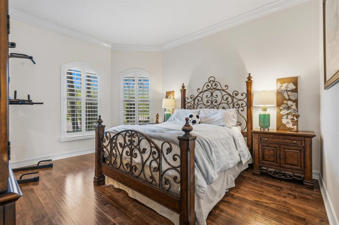 Guest Bedroom 1st Floor