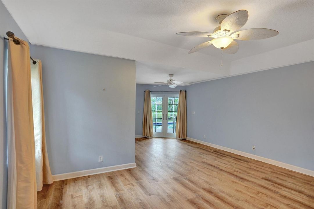 master bedroom2