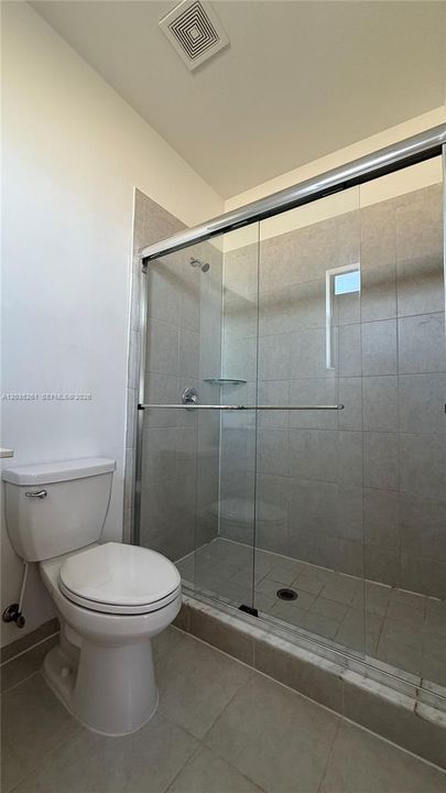 В аренду: $2,350 (3 спален, 2 ванн, 1393 Квадратных фут)