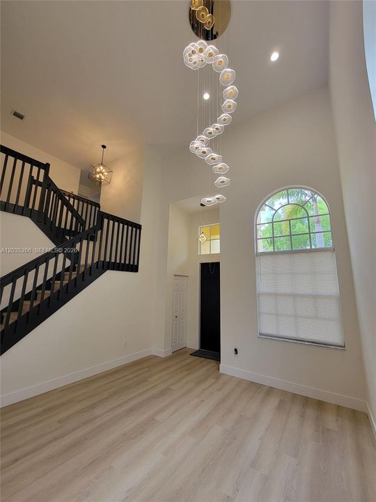 Foyer/Living