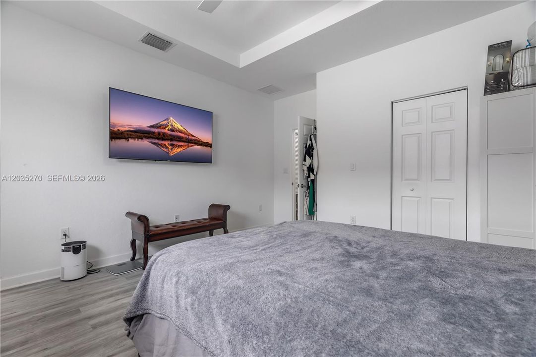 En Venta: $419,990 (3 camas, 2 baños, 1740 Pies cuadrados)