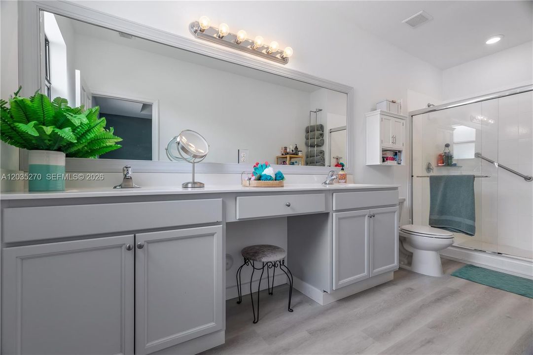 En Venta: $419,990 (3 camas, 2 baños, 1740 Pies cuadrados)