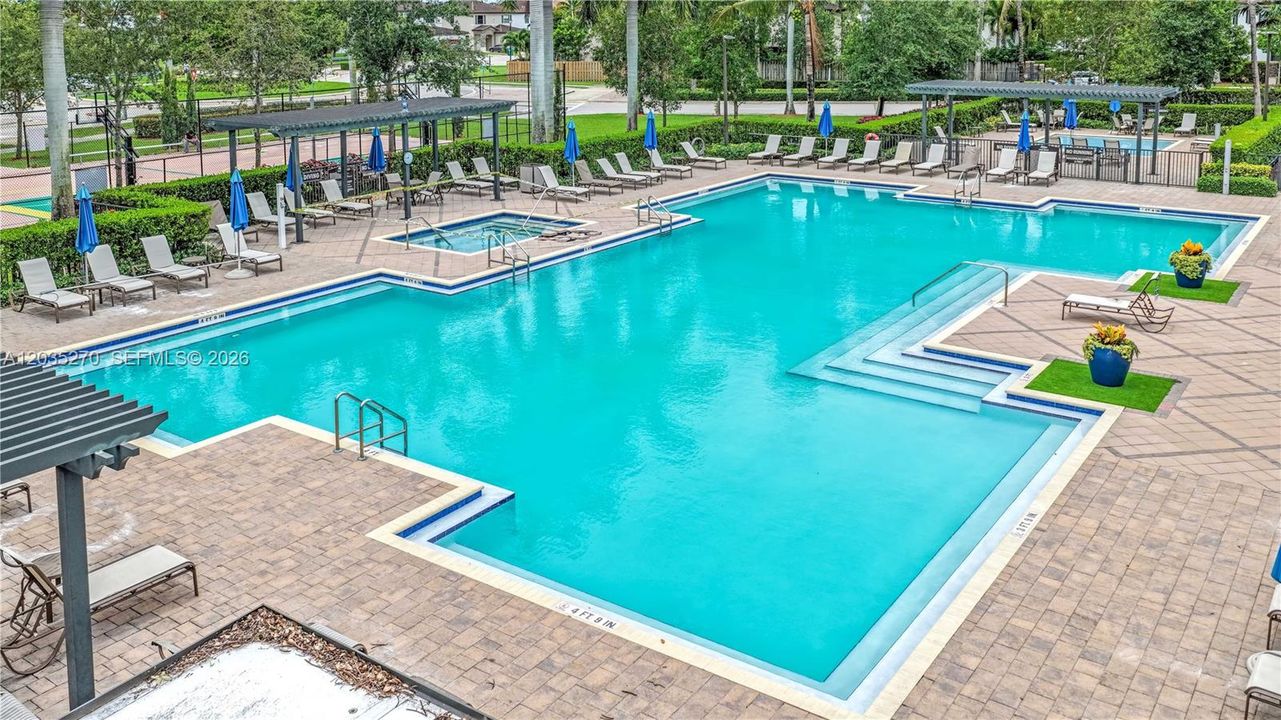 En Venta: $419,990 (3 camas, 2 baños, 1740 Pies cuadrados)
