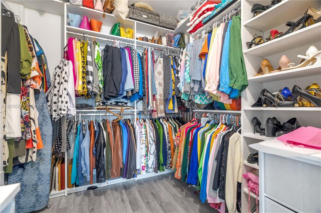 En Venta: $419,990 (3 camas, 2 baños, 1740 Pies cuadrados)