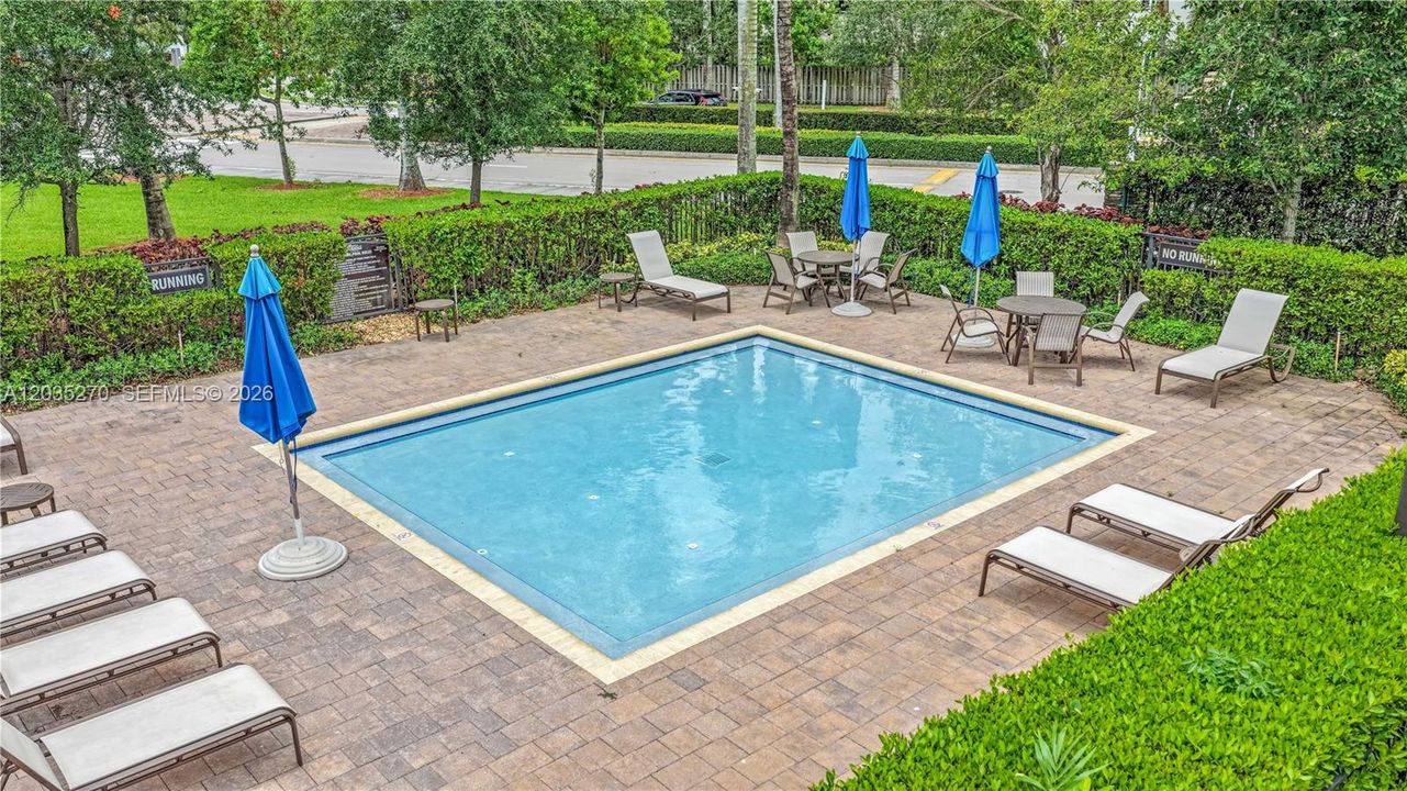 En Venta: $419,990 (3 camas, 2 baños, 1740 Pies cuadrados)