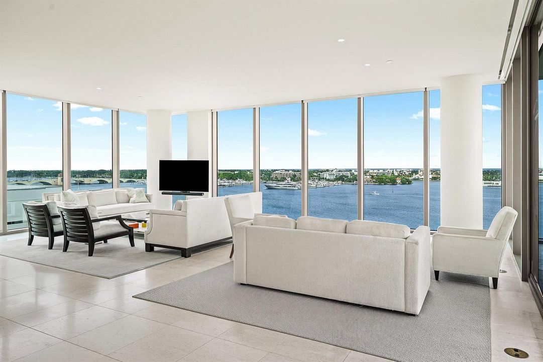 049-200ArkonaCourt-804-WestPalmBeach-FL-