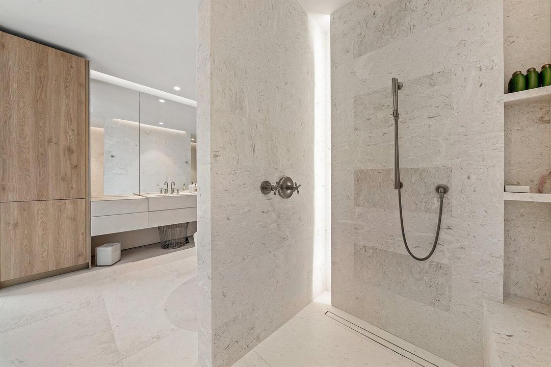 032-200ArkonaCourt-804-WestPalmBeach-FL-