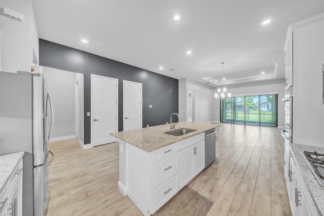 9 Kitchen (6)