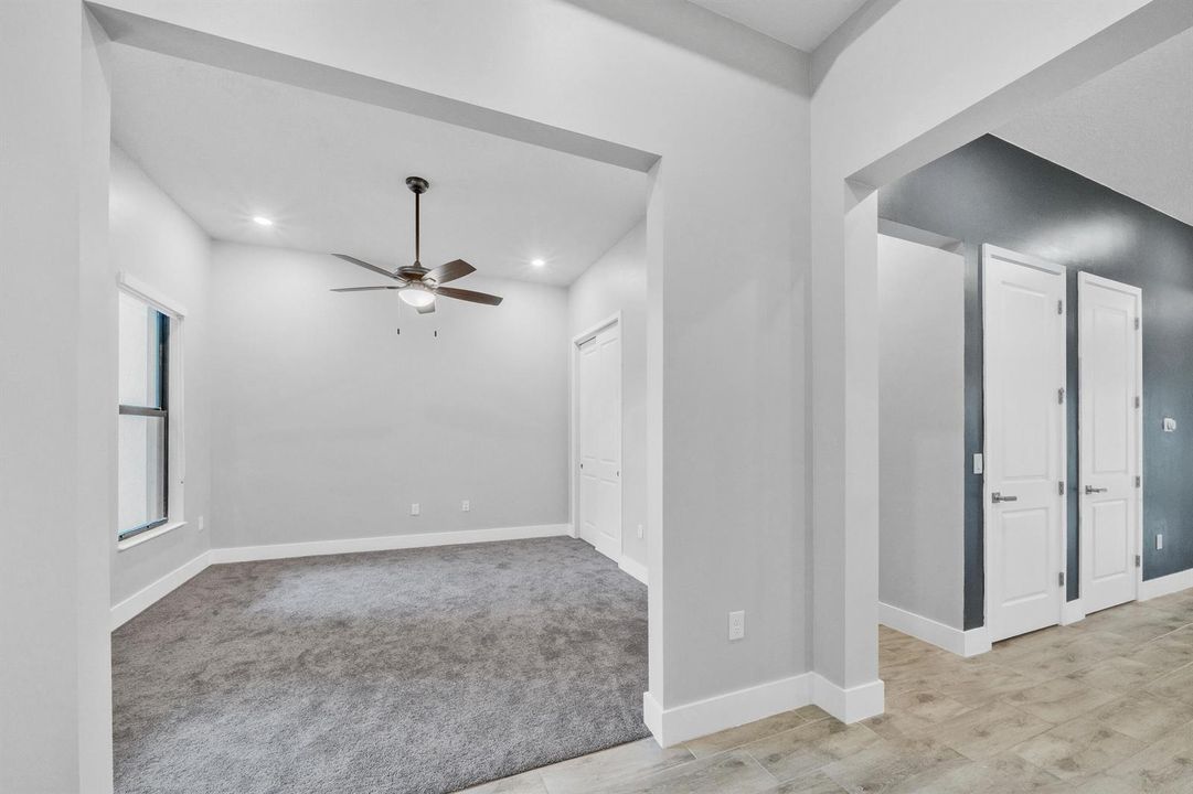 7 Guest Bedroom B (1)