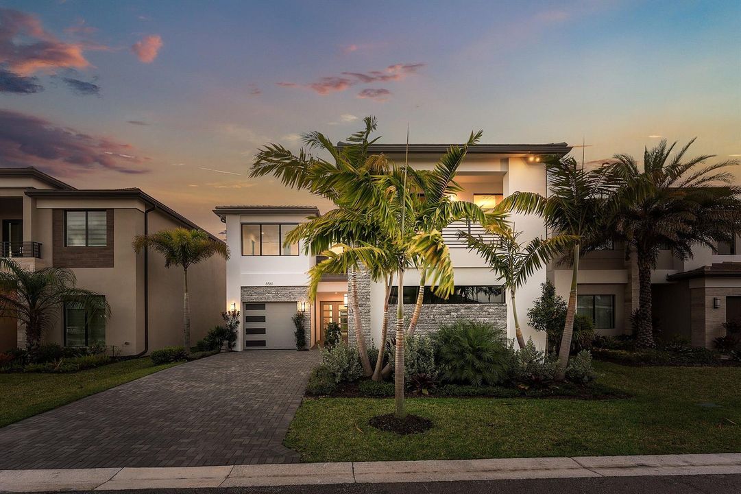 072-8561CrystalDownsAvenue-BocaRaton-FL-