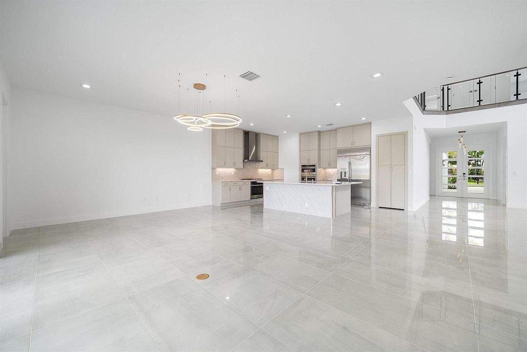 017-8561CrystalDownsAvenue-BocaRaton-FL-