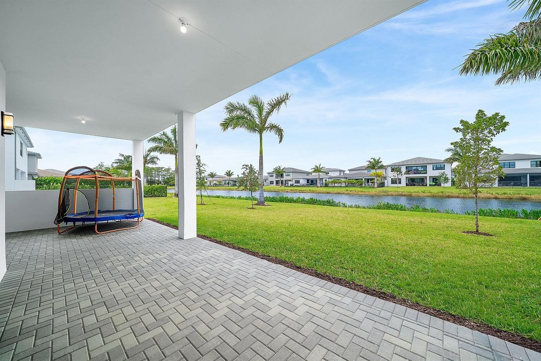 053-8561CrystalDownsAvenue-BocaRaton-FL-