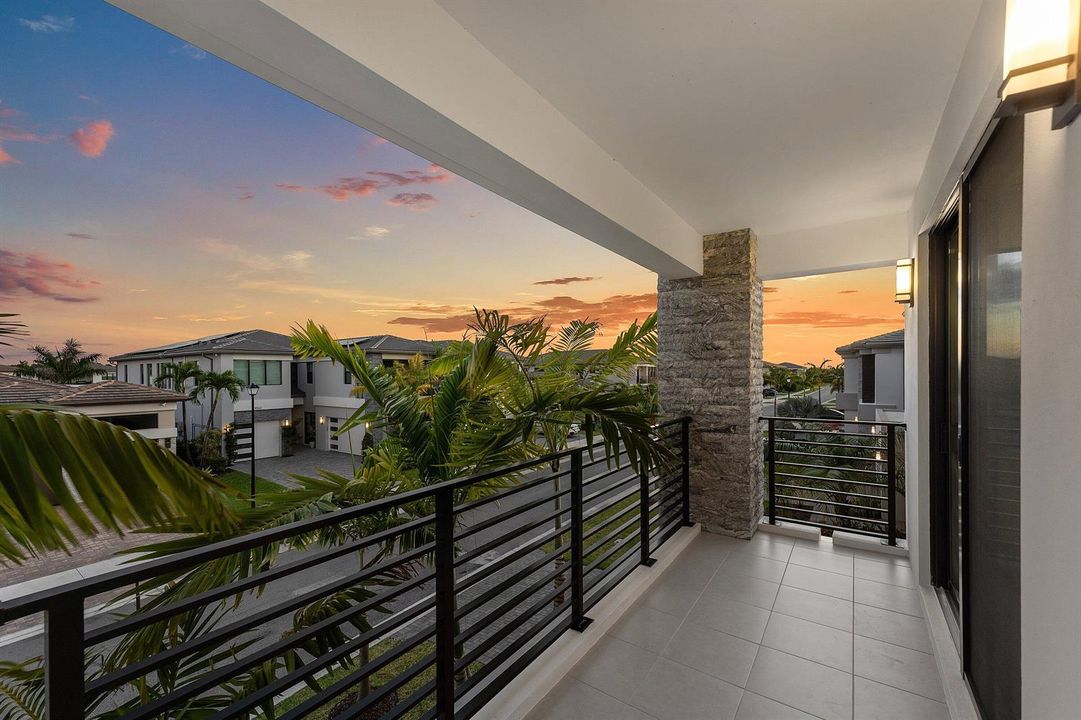 075-8561CrystalDownsAvenue-BocaRaton-FL-