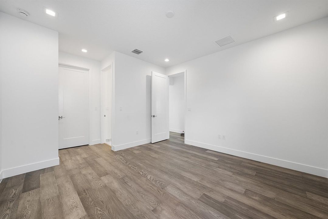 033-8561CrystalDownsAvenue-BocaRaton-FL-