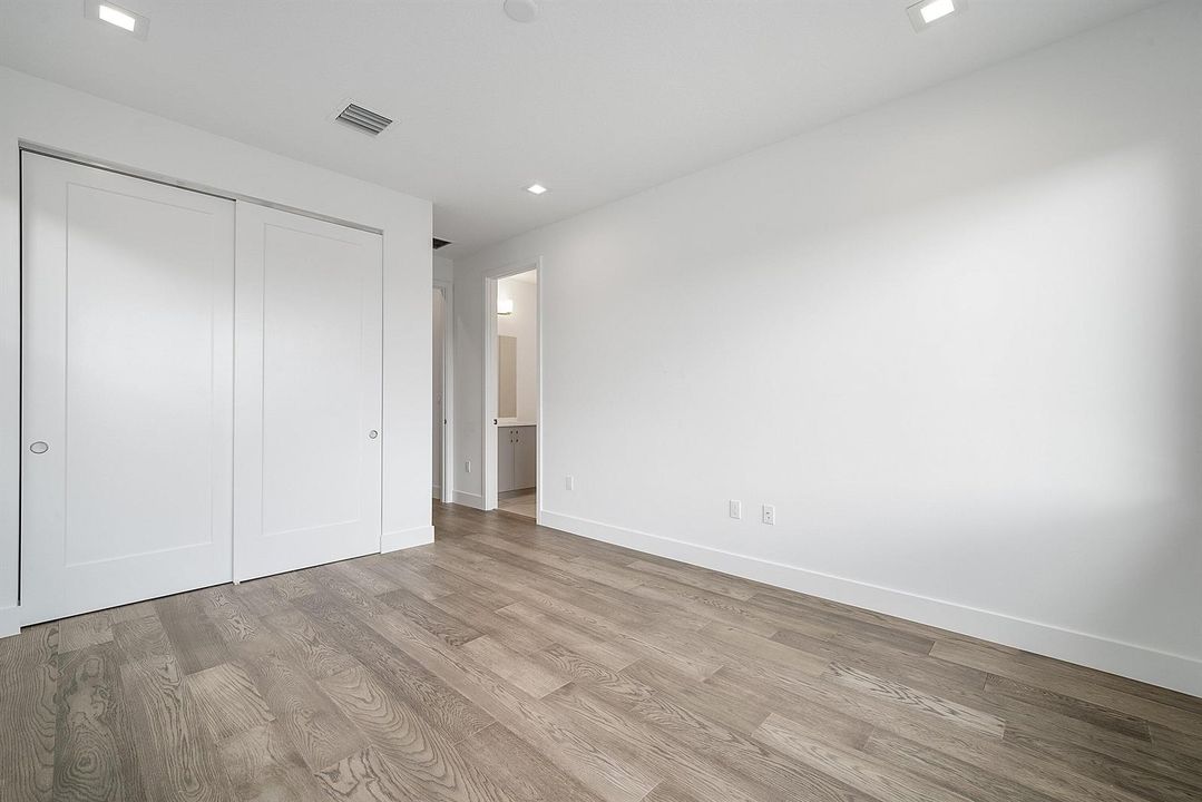 041-8561CrystalDownsAvenue-BocaRaton-FL-