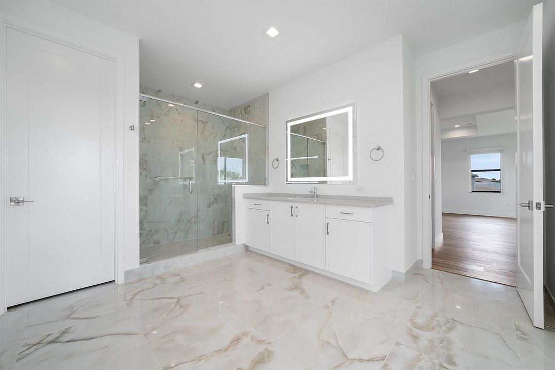 050-8561CrystalDownsAvenue-BocaRaton-FL-