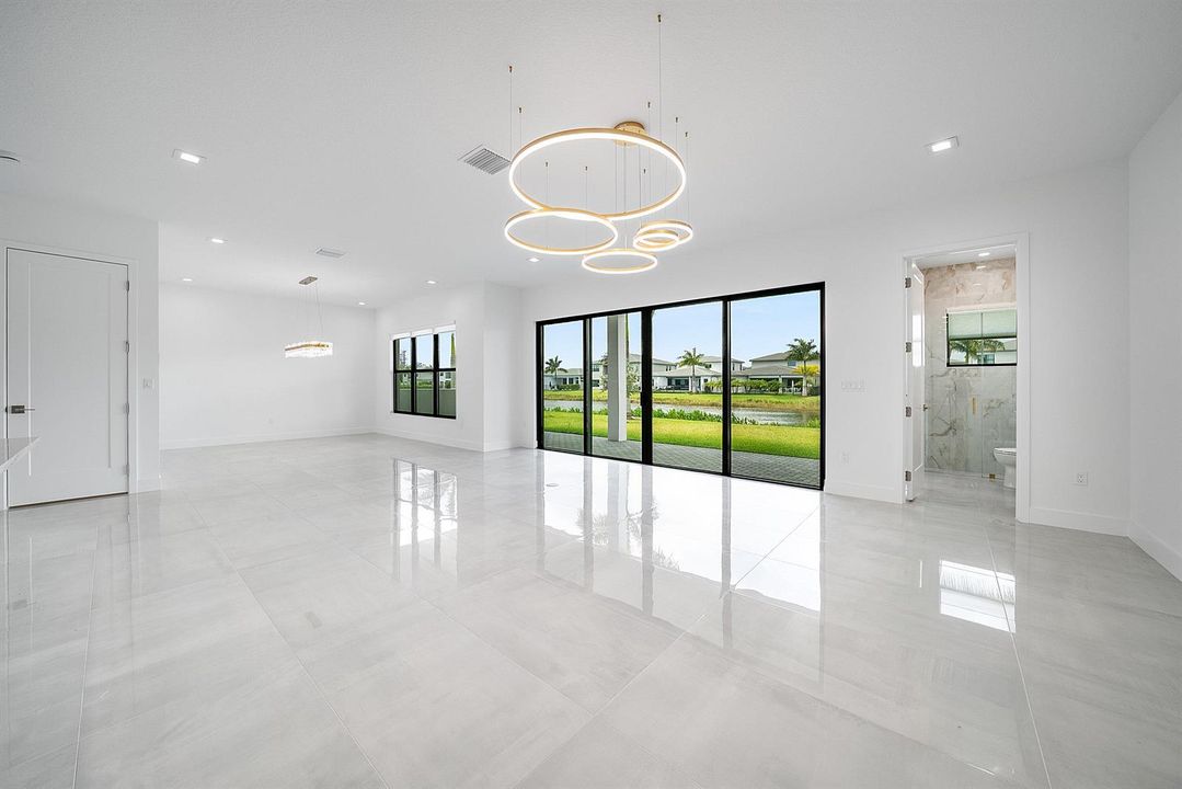 015-8561CrystalDownsAvenue-BocaRaton-FL-
