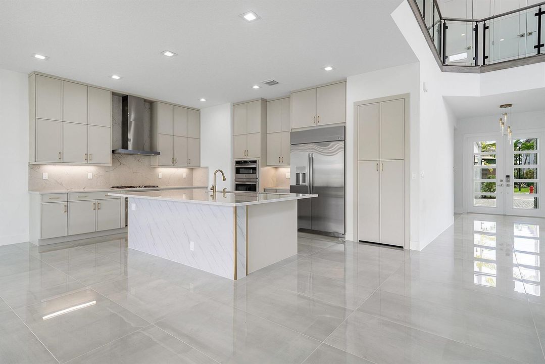 011-8561CrystalDownsAvenue-BocaRaton-FL-