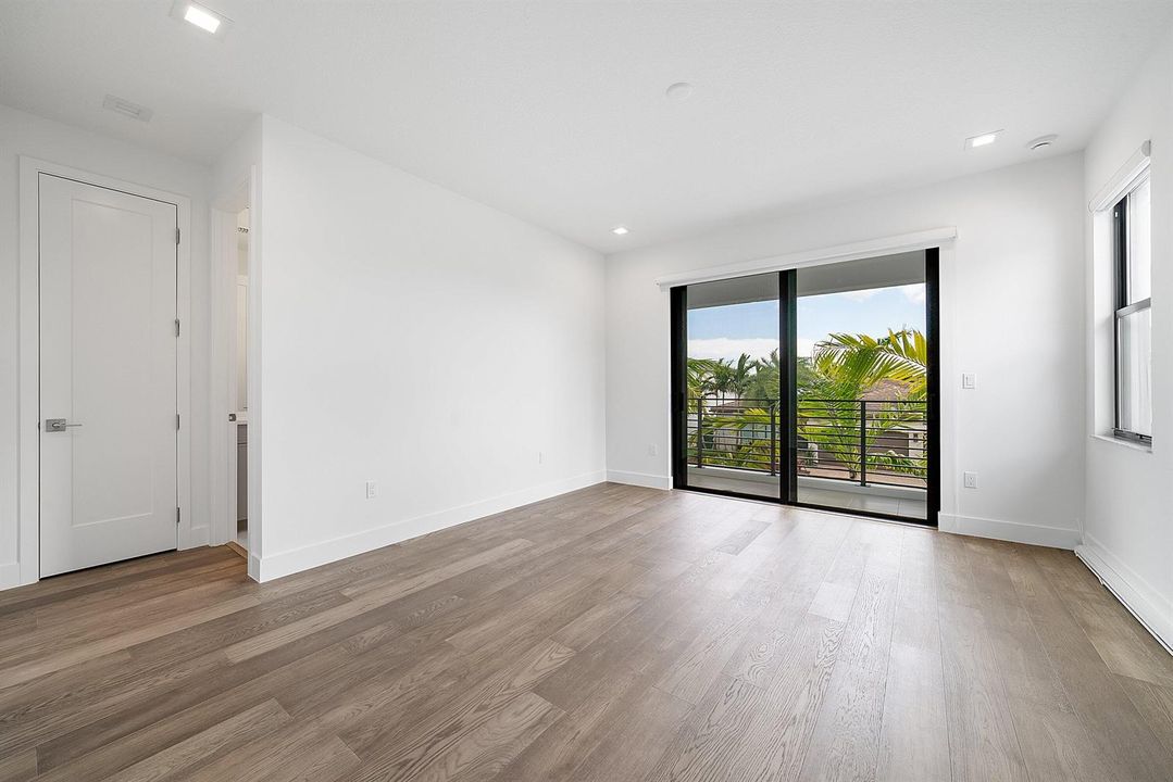 035-8561CrystalDownsAvenue-BocaRaton-FL-