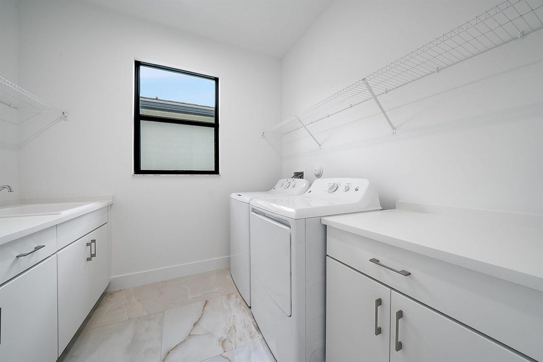 039-8561CrystalDownsAvenue-BocaRaton-FL-