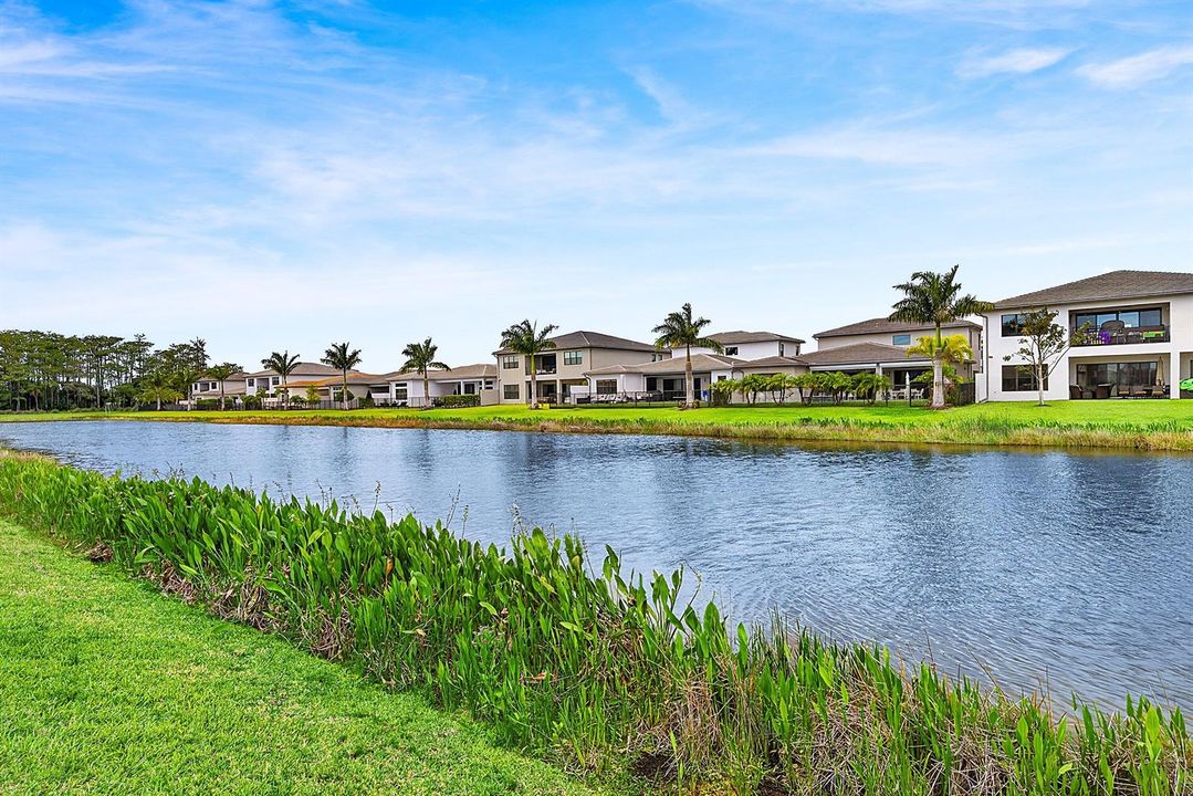 060-8561CrystalDownsAvenue-BocaRaton-FL-