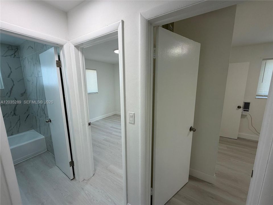 For Rent: $1,700 (2 beds, 1 baths, 649 Square Feet)