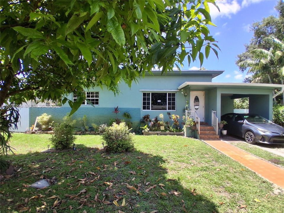 En Venta: $515,000 (3 camas, 2 baños, 1148 Pies cuadrados)
