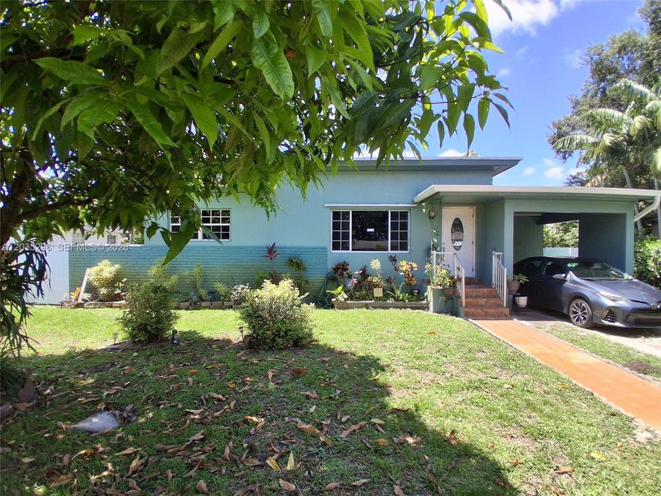 En Venta: $515,000 (3 camas, 2 baños, 1148 Pies cuadrados)