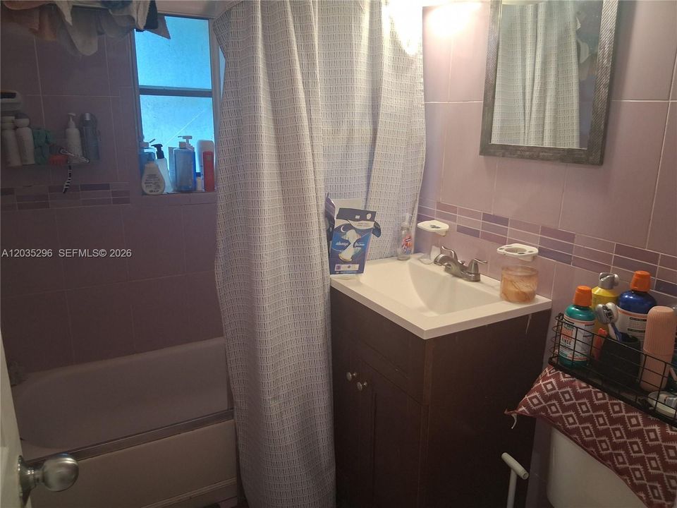 En Venta: $515,000 (3 camas, 2 baños, 1148 Pies cuadrados)